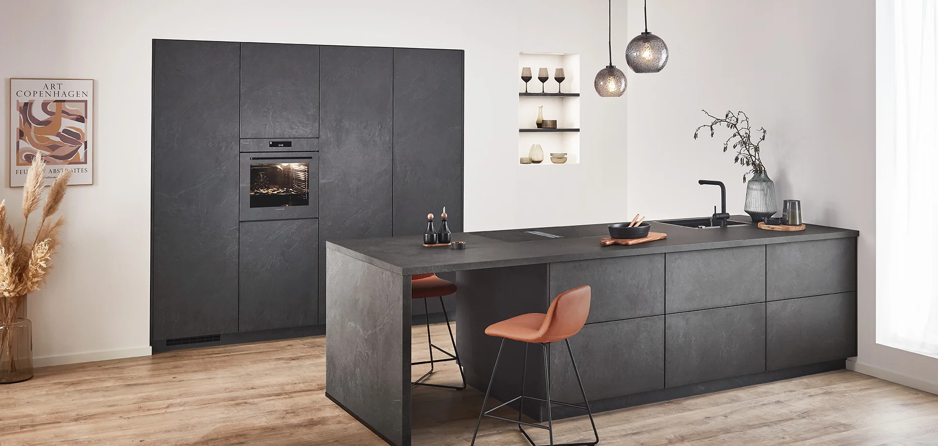 Front 303, Grauschiefer Nachbildung